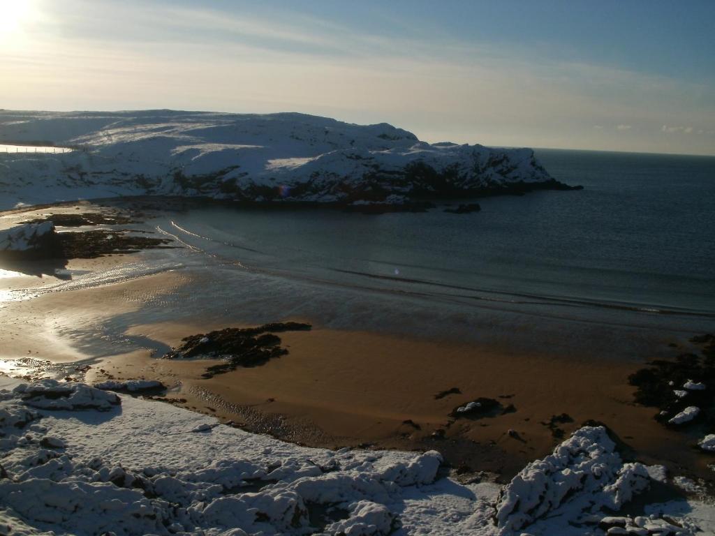 Blackthorn Farm Bed and Breakfast Holyhead Esterno foto