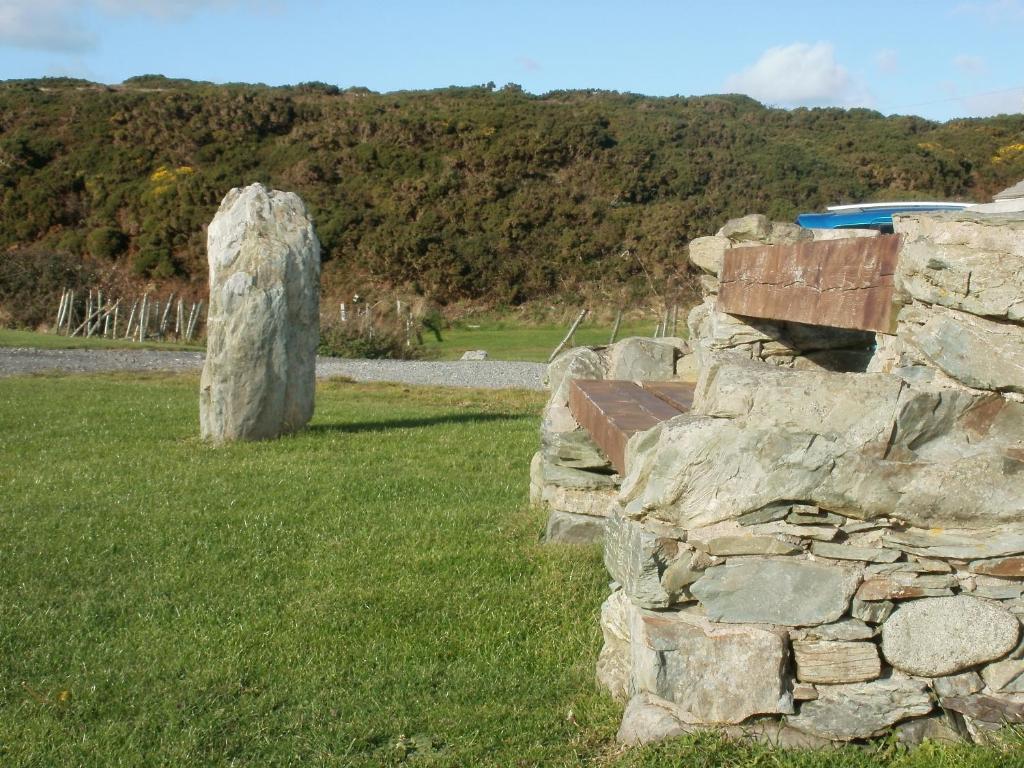 Blackthorn Farm Bed and Breakfast Holyhead Esterno foto